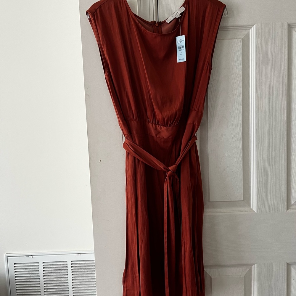 Loft belted dress with pockets
